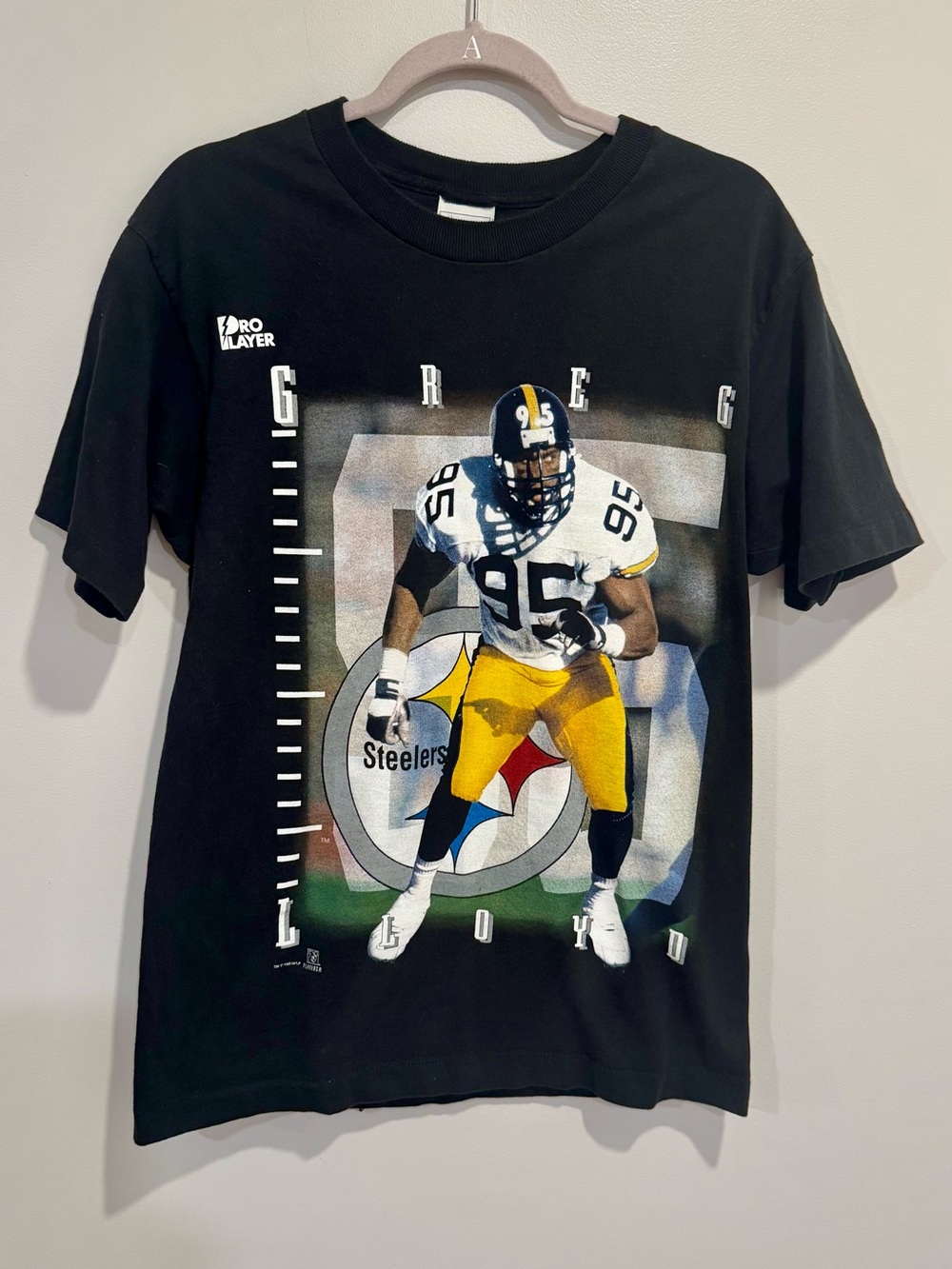 Pro Player Size MEDIUM Black Pittsburgh Steelers Graphic Tee VINTAGE
